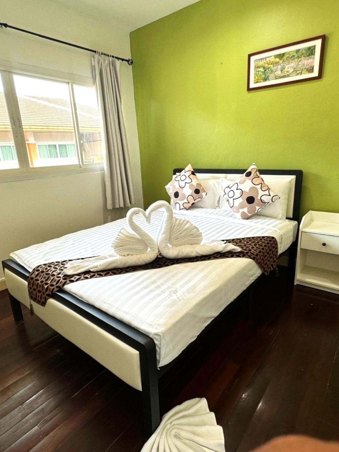 Sea Boss Homestay Kata Habitación foto